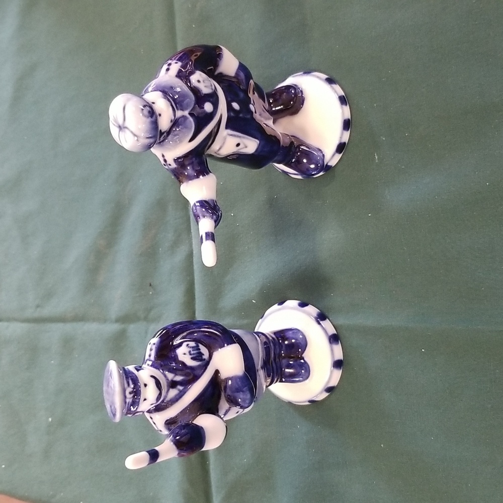 Vintage GZHEL Russian porcelain policemen (set of 2) Made in Russia
